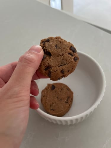 Customer photo review of Gluten Free Choc Chip and Currant & Coconut Mama Biscuits Bundle Pack (2)