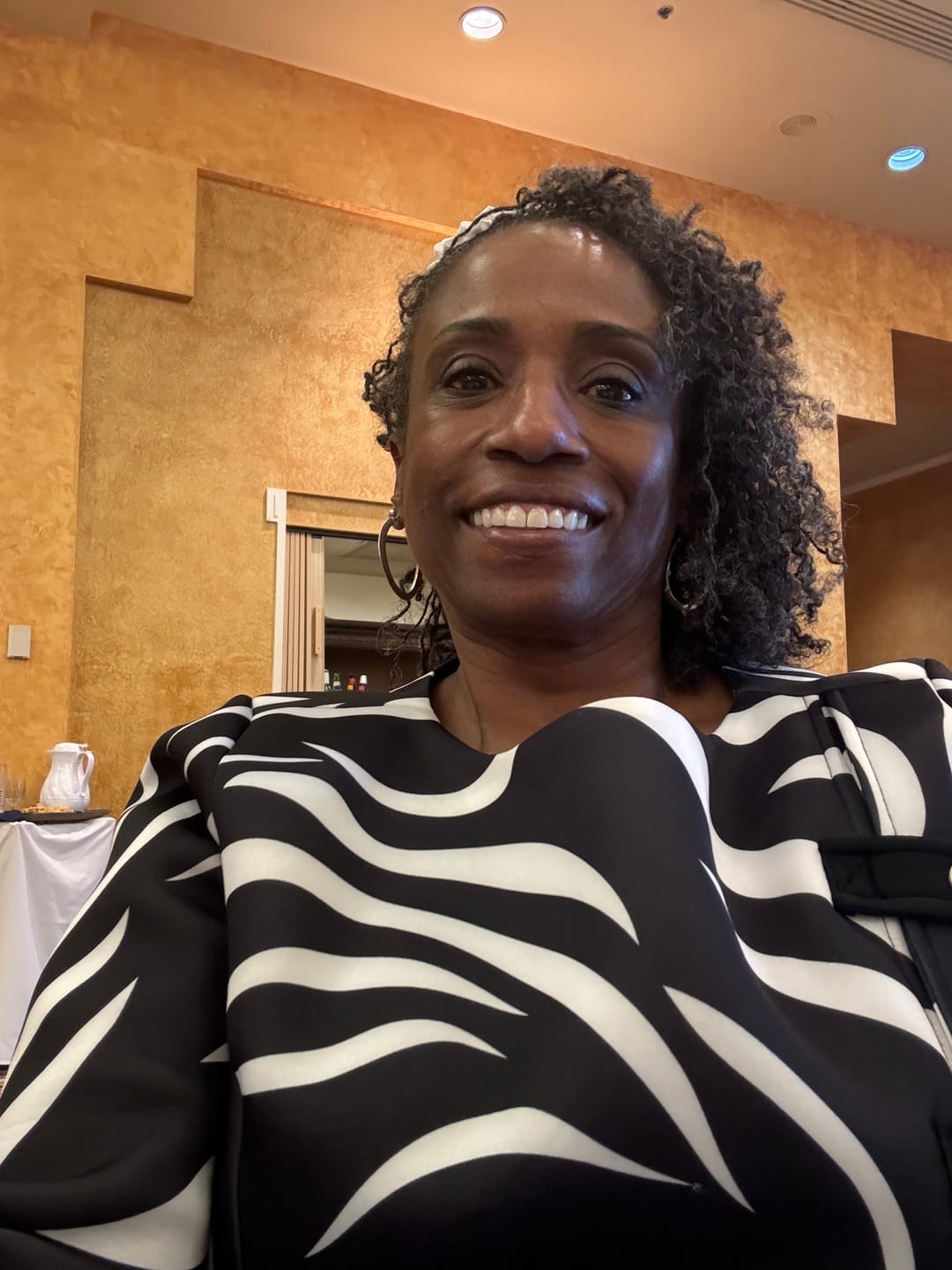 Customer photo review of "I Am" Hair Strand Vitamins