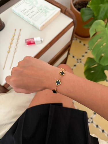 Customer photo review of Celine Clover Bracelet