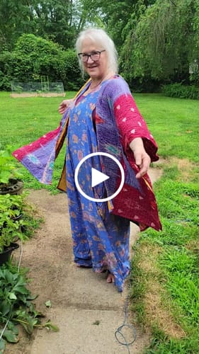 Customer video review of Wanderlust Poncho 0425 122