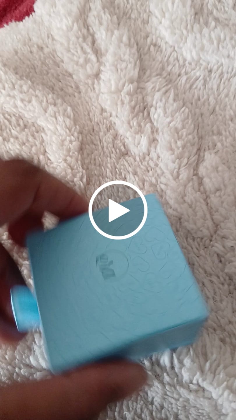 Customer video review of Billy Bucket Hat