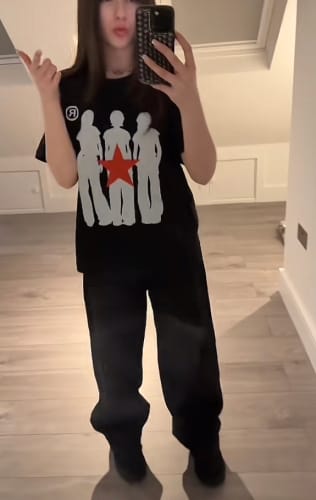 Customer photo review of TEE'S - ALLSTAR