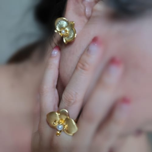 Customer photo review of Top Grade Freshwater Pearl Earrings WE00925 | ORCHID