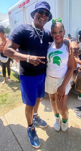 Customer photo review of Diamond Essentials Bundle 14K White Gold