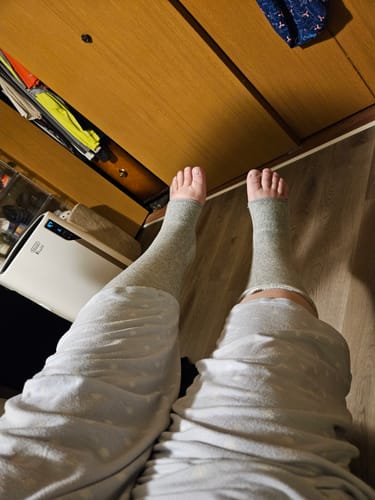 Customer photo review of Premium Anti-Fatigue Bamboo Footsleeves