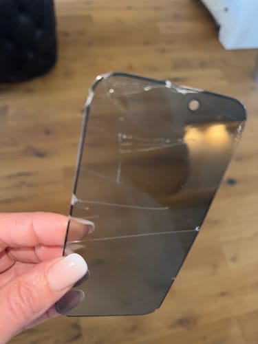 Customer photo review of 3 in 1 Screen Protector - iPhone