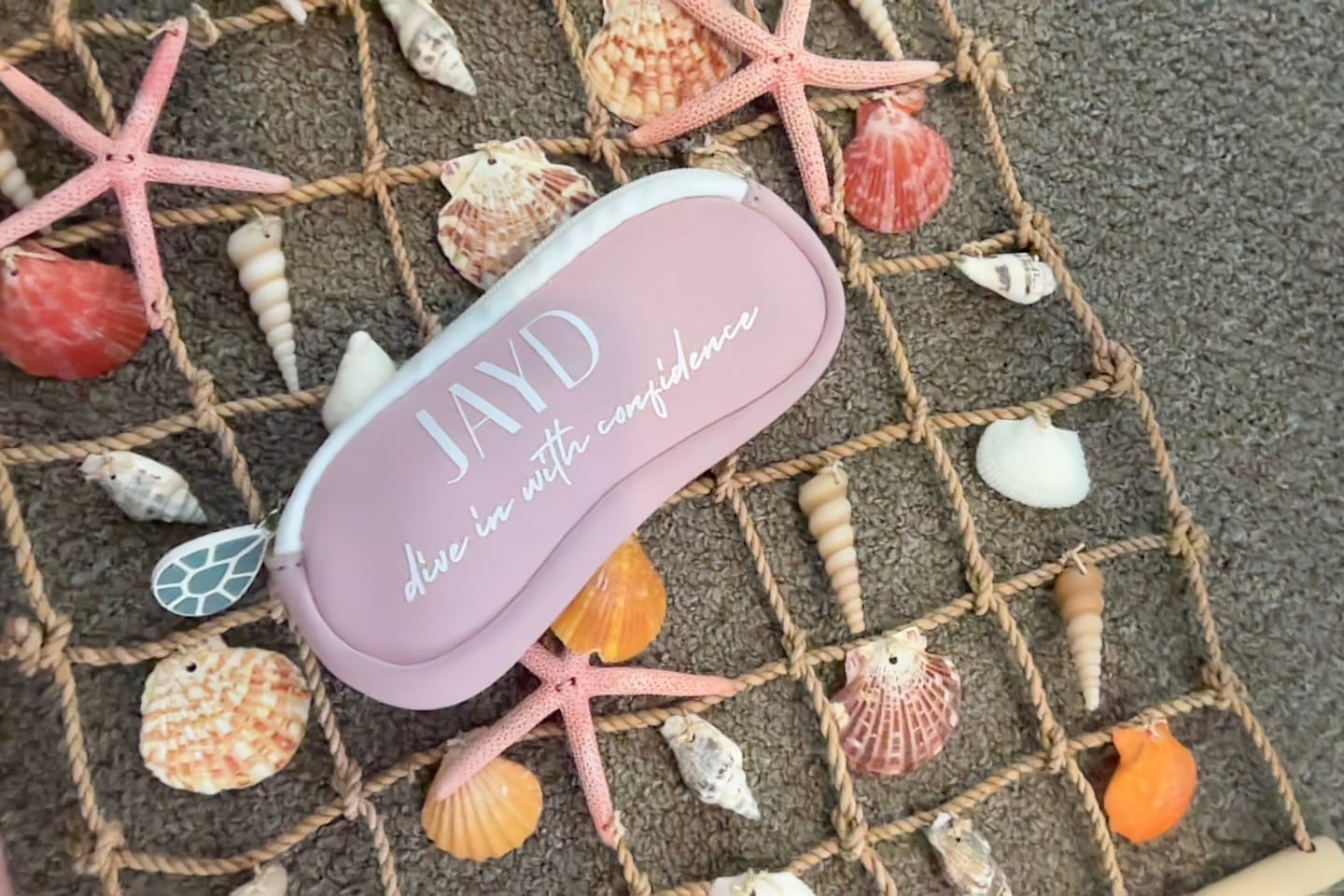 Customer photo review of JAYD Goggle Bag - Pink