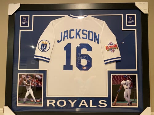 Customer photo review of Bo Jackson Autograph Signing