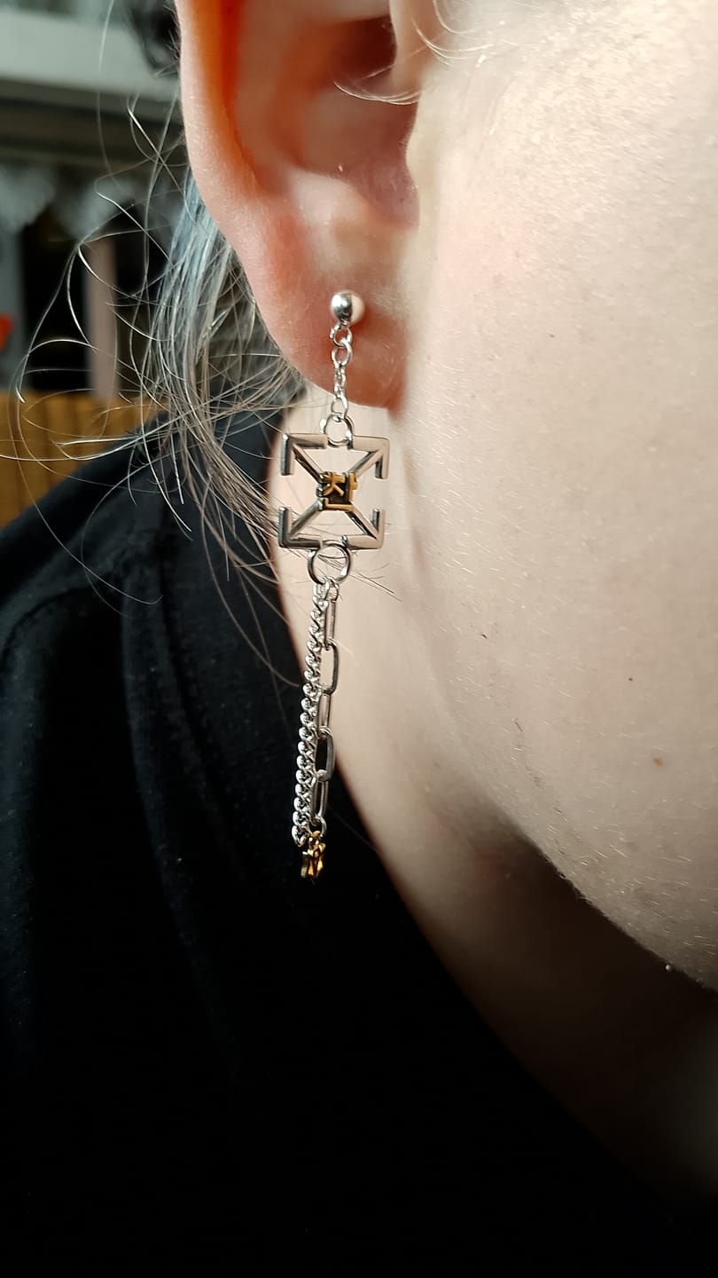 Customer photo review of Bangchan earrings