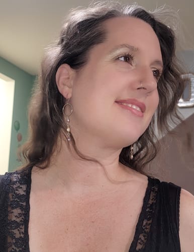 Customer photo review of Sterling Silver Hoop Earrings with Edison Keshi Pearls