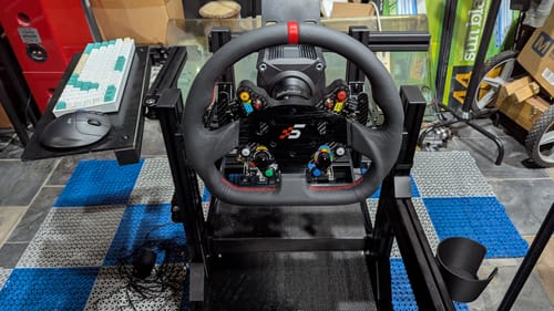 Customer photo review of Simsonn Racing Simulator Carbon Fiber and Aluminum Steering Wheel Hub