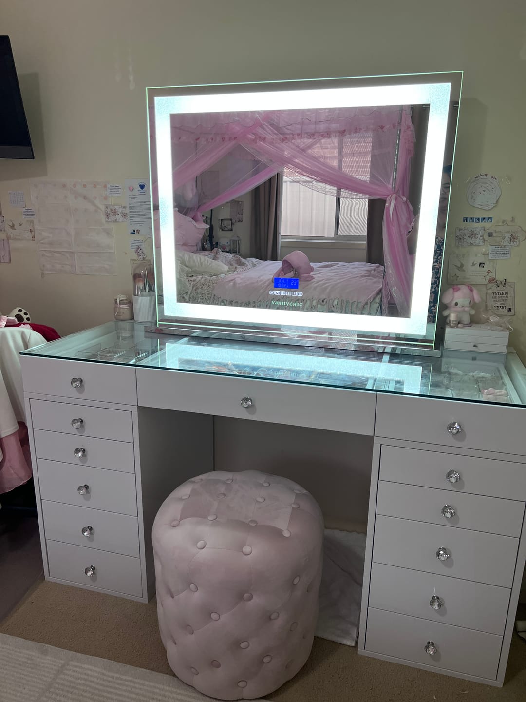 Customer photo review of MILA ROSE Beauty Station + XL Crystal Makeup Mirror with Bluetooth