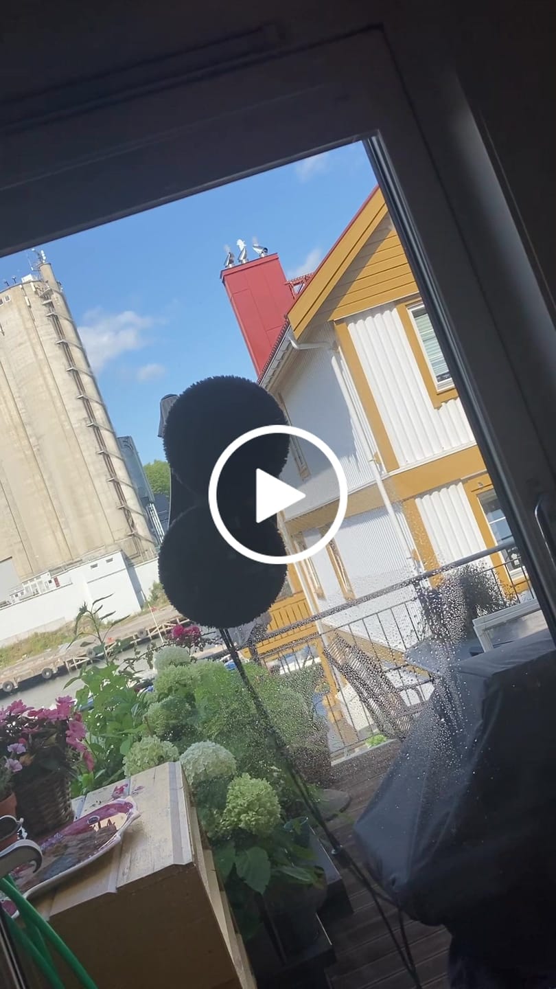 Customer video review of Helautomatisk vindusvaskerobot