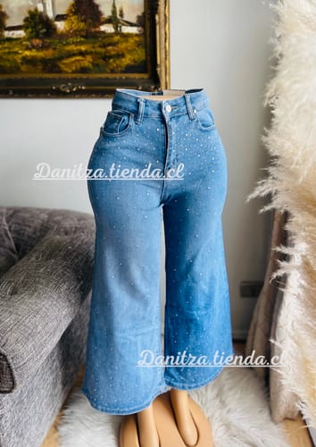Customer photo review of Maniqui piernas  | Moda Estroz | Venta Por Mayor