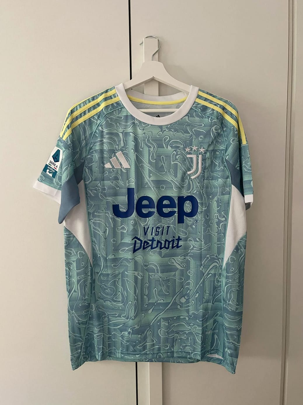 Customer photo review of MAGLIA JUVENTUS AWAY 2025/26