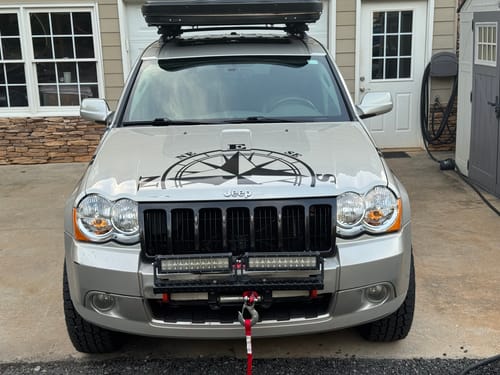 Customer photo review of WK / XK Hidden Winch Mount 2005 - 2010