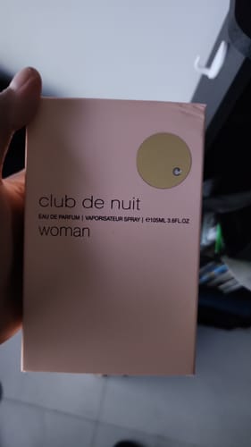 Customer photo review of Armaf Club de Nuit Women Eau de Parfum Spray