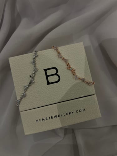 Customer photo review of Diana Bow Bracelet