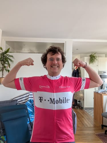 Customer photo review of T-Mobile Retro Short Sleeve Cycling Jersey
