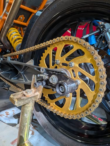 Customer photo review of D.I.D 520 ERV7 Gold X-Ring Chain -