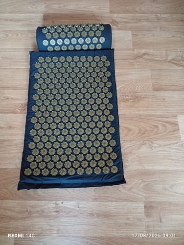 Avis photo d'un client sur Tapis d'acupression Cellsius - Votre allié contre le stress et la douleur