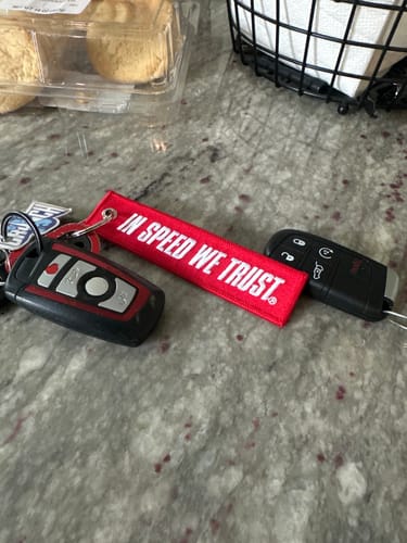 Customer photo review of IN SPEED WE TRUST JET TAG