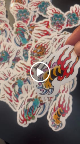 Customer video review of Sticker Vinile Classico