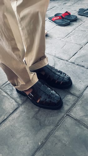 Customer photo review of Veneto Sandal - Dark Brown Polished Leather (Eva Combat)