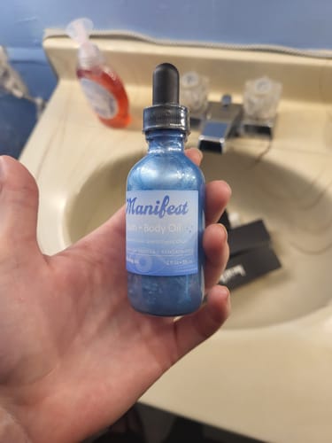 Customer photo review of Manifest Bath & Body Oil