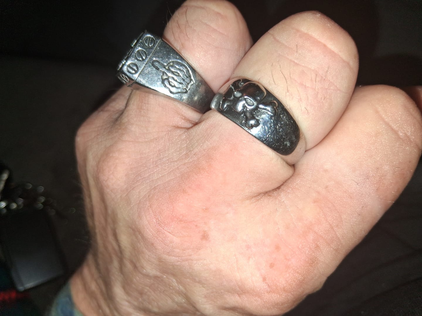 Customer photo review of CROSSBONE.