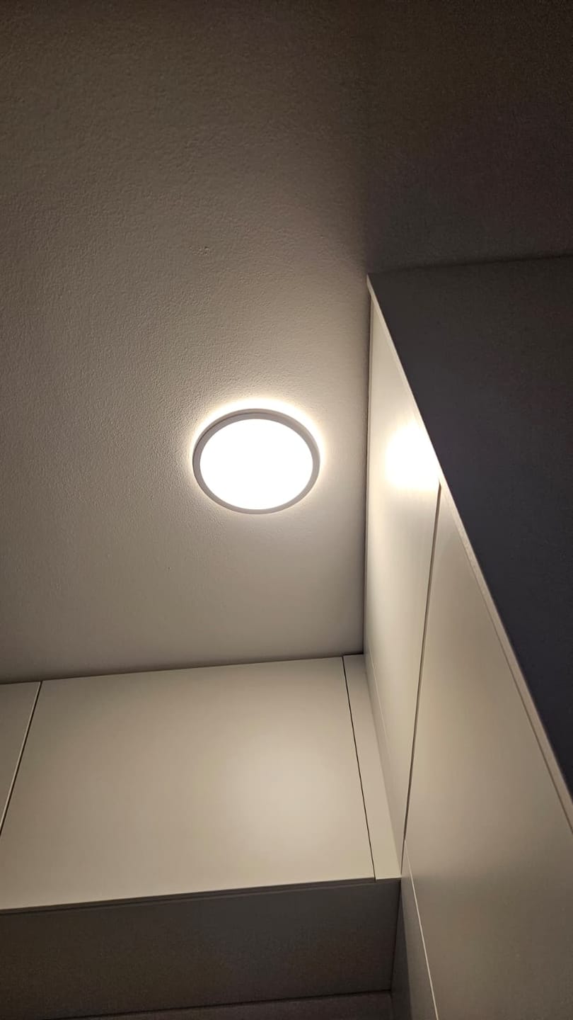 Customer photo review of Chytré LED stropní svítidlo ULTRA SLIM, RGB + laditelná bílá