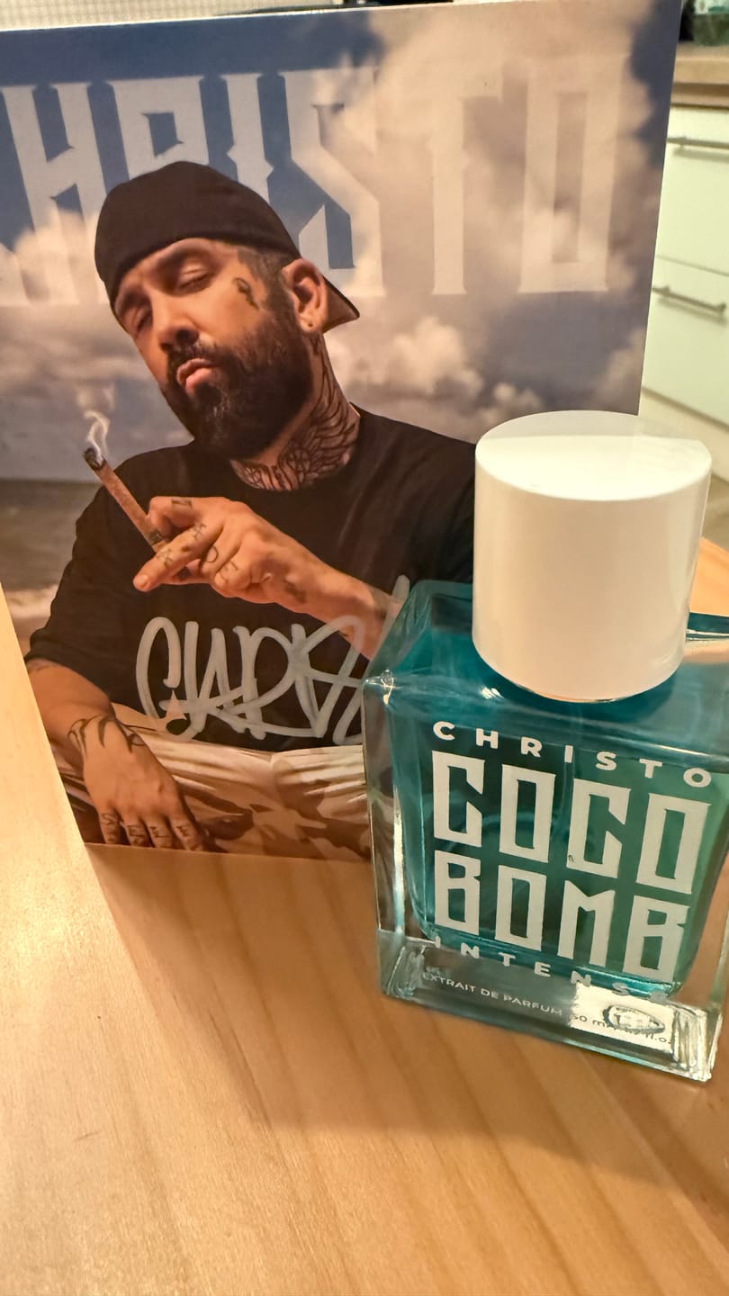 Customer photo review of COCO BOMB -  Unisex Parfum