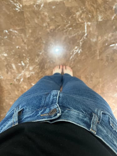 Dailane G. review of Calça Jeans Reta Araçá Azul Médio image 1 out of 1
