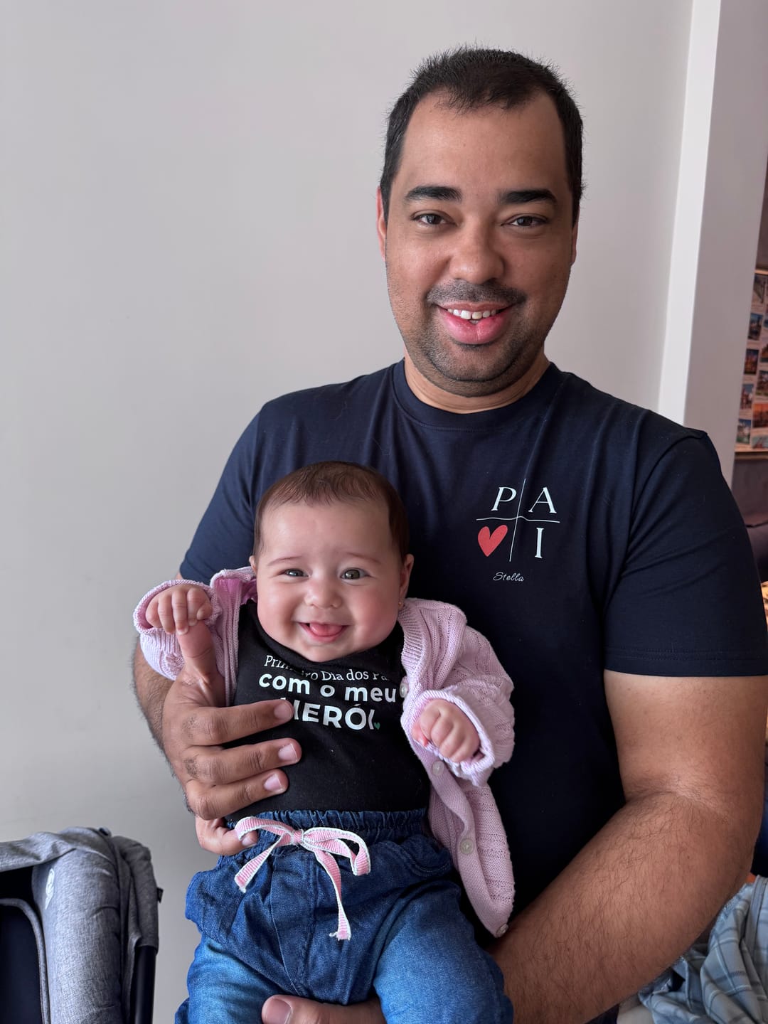 Customer photo review of Camiseta Personalizada PAI MINIMALISTA - Algodão Peruano
