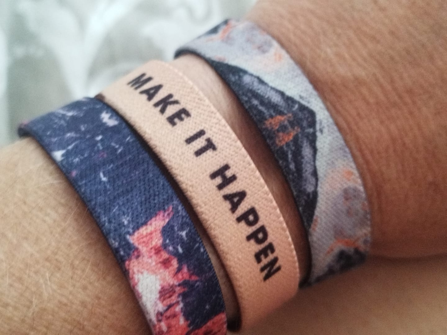 Customer photo review of Step By Step To Success - Elastisches Armband
