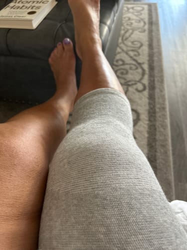 Customer photo review of Premium Bamboo Knee Sleeve (Single)