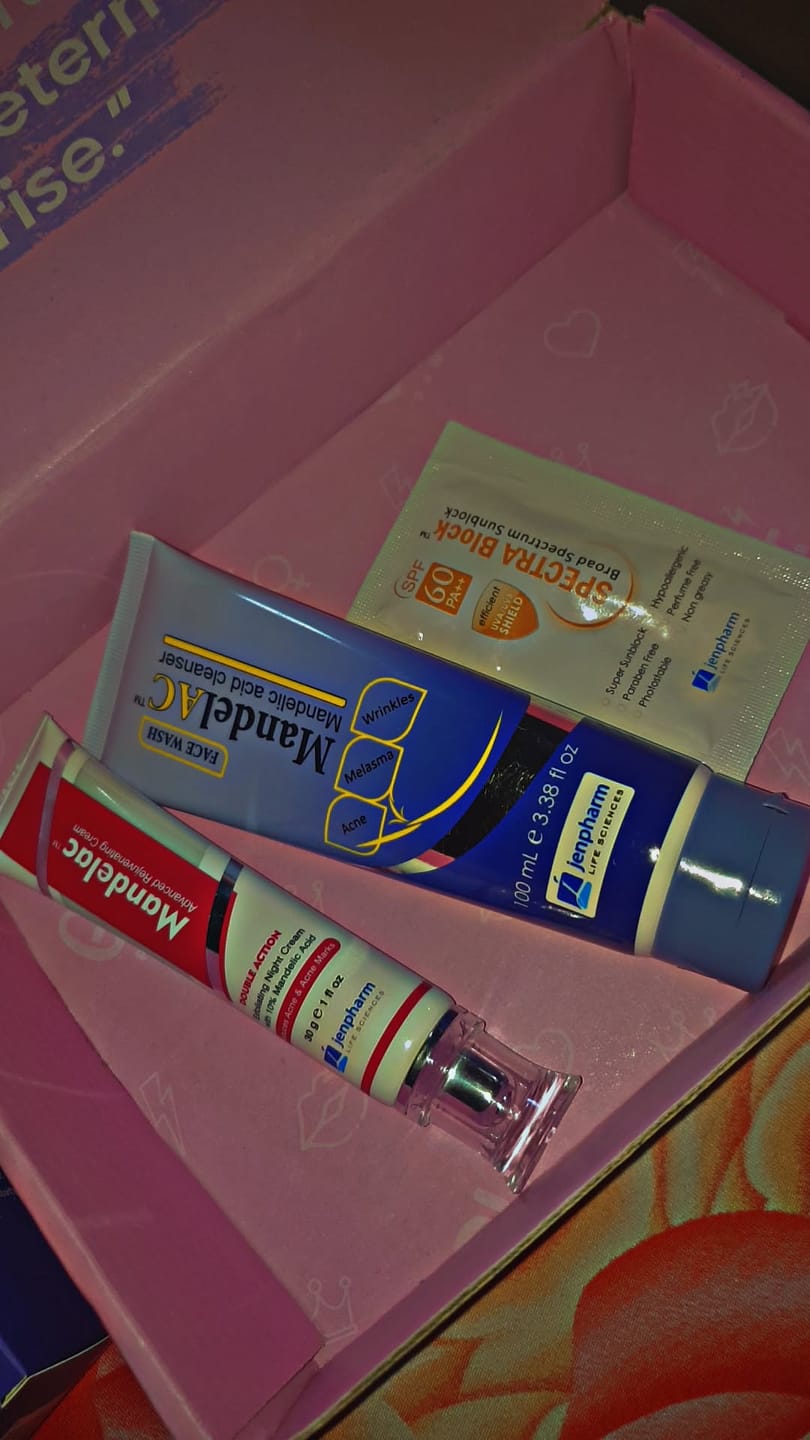 Customer photo review of MandelAC Cream