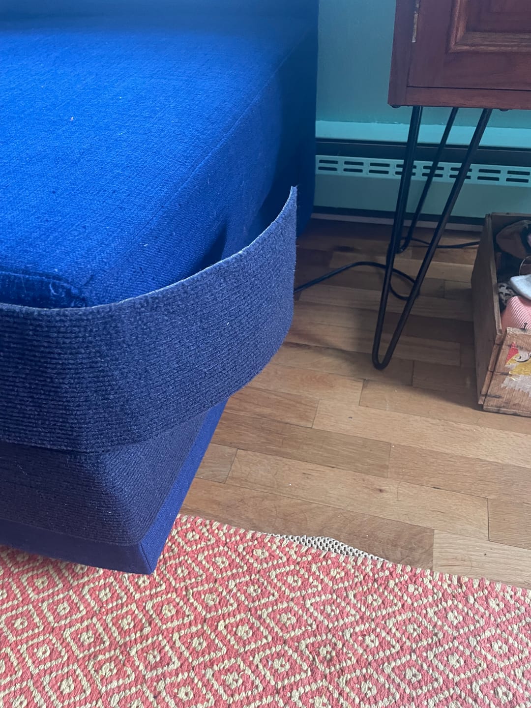 Customer photo review of Multifunctional Cat Scratching Carpet
