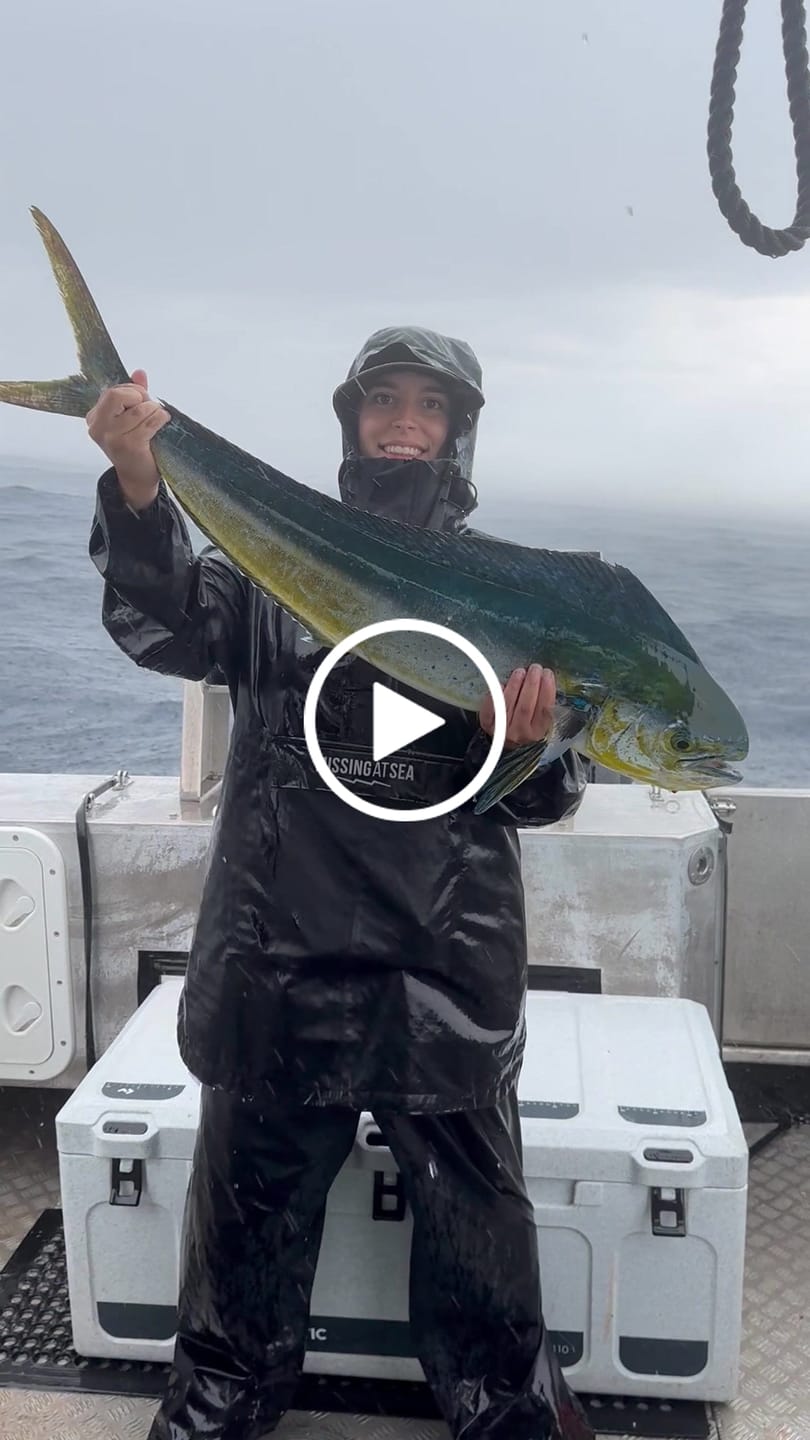 Customer video review of OCEAN DEFIANCE JACKET (Free Pants Included)