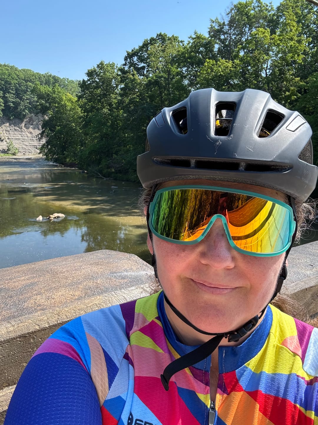 Customer photo review of Color Carnival | Women's Short Sleeve Cycling Jersey