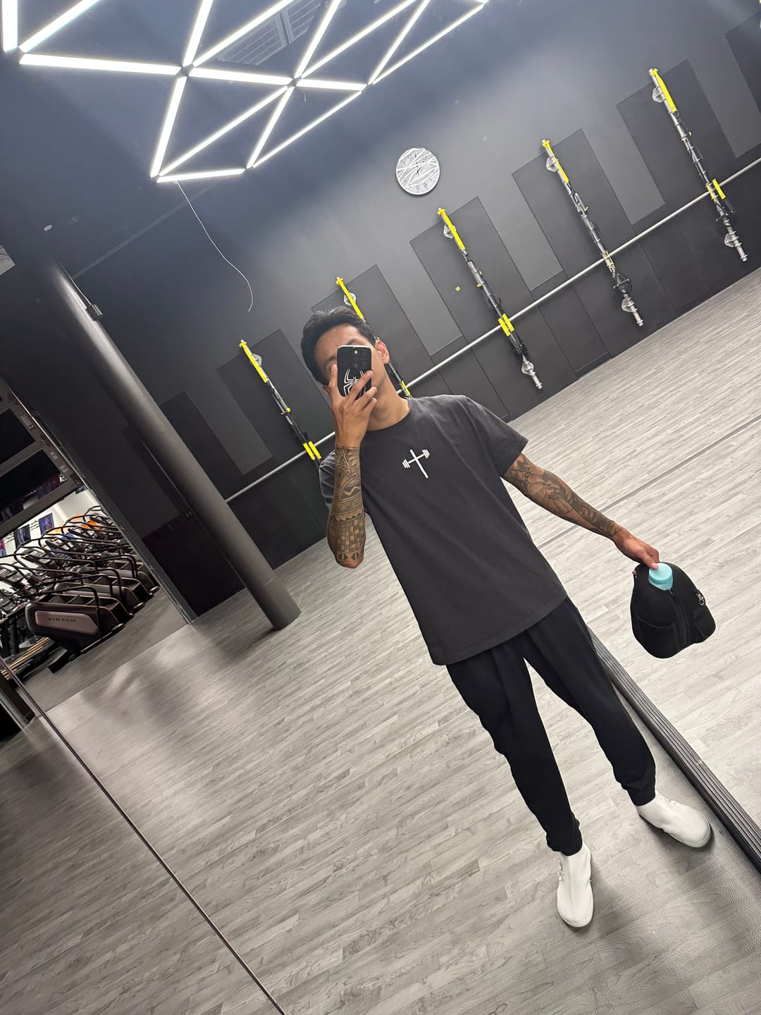 Customer photo review of 2 Timothy 4:17 Performance Tee