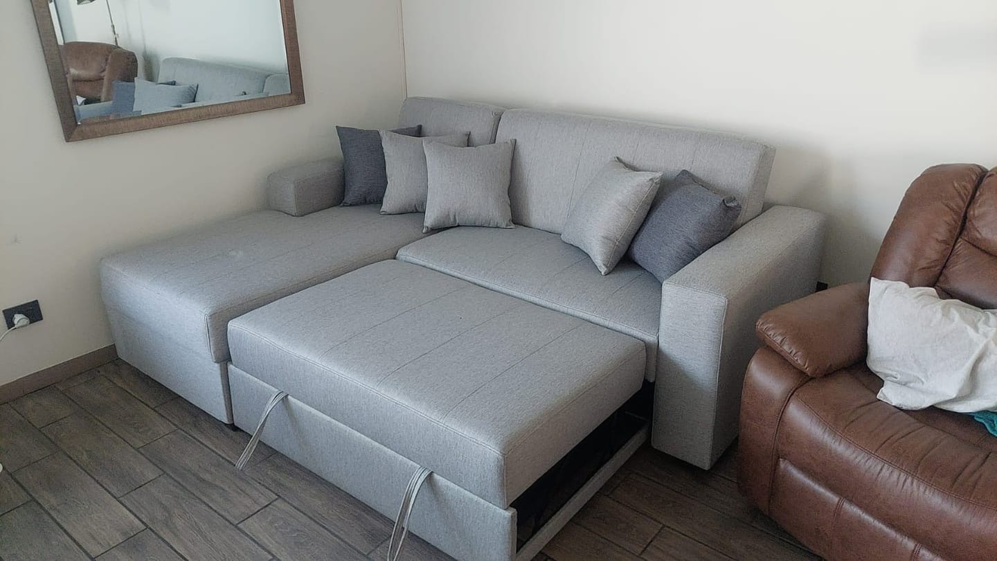 Customer photo review of Sofá en L Cama Baúl Paris