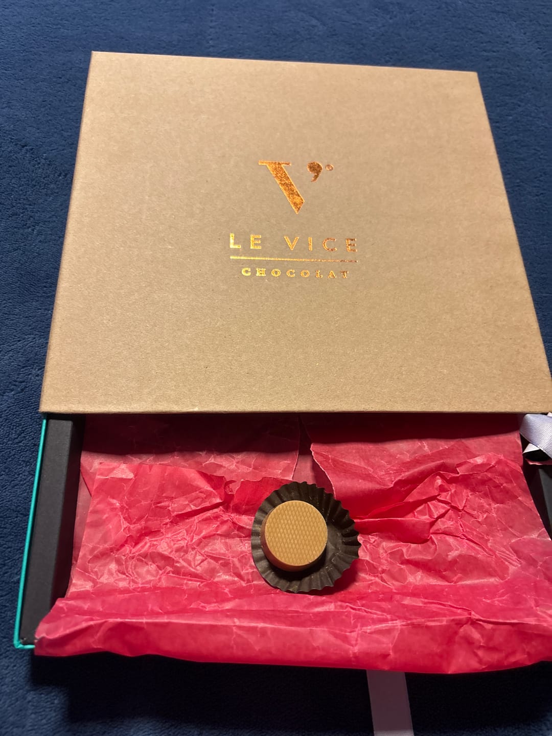 Customer photo review of Caja 40 bombones