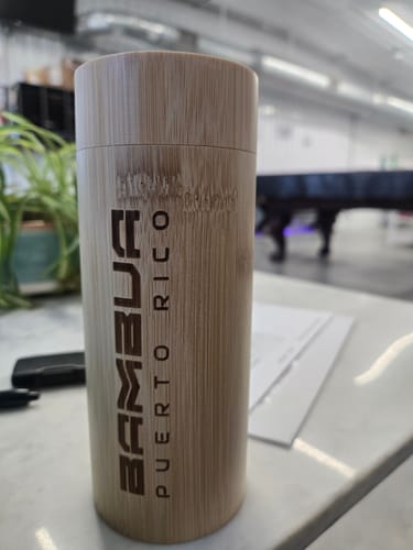 Customer photo review of Mis Raíces Black