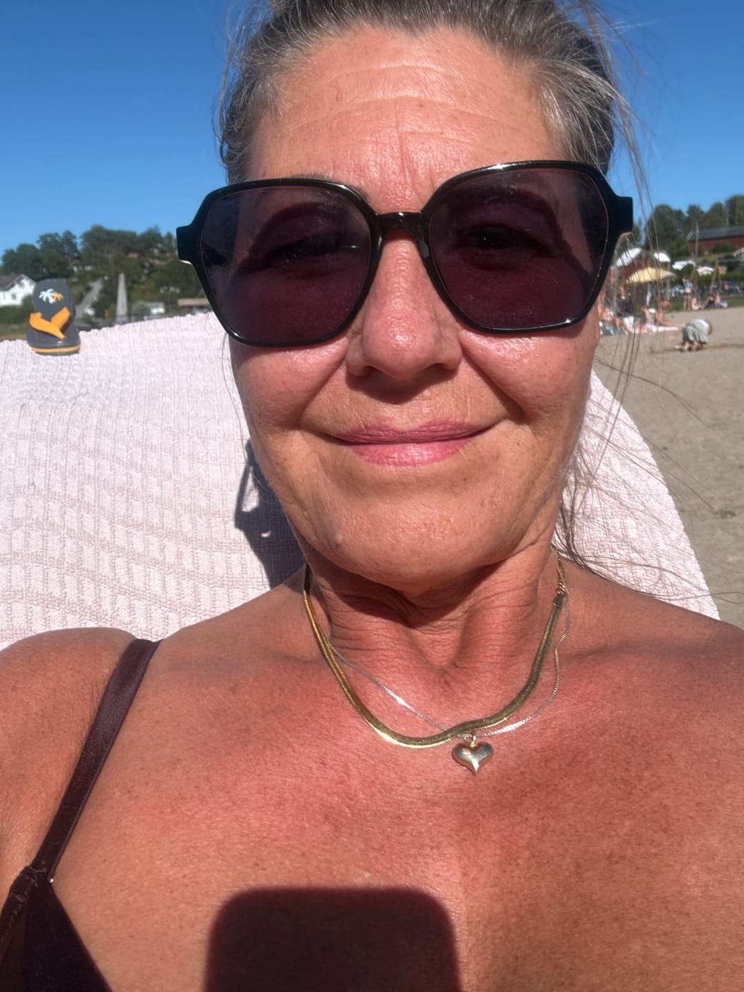 Customer photo review of Ivy - Snake Chain Necklace Stainless Steel