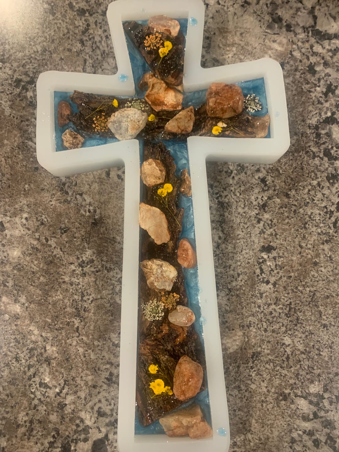 Customer photo review of 15x8x1" Flared Cross Silicone Mold For Epoxy Resin - Angled Cross Mold