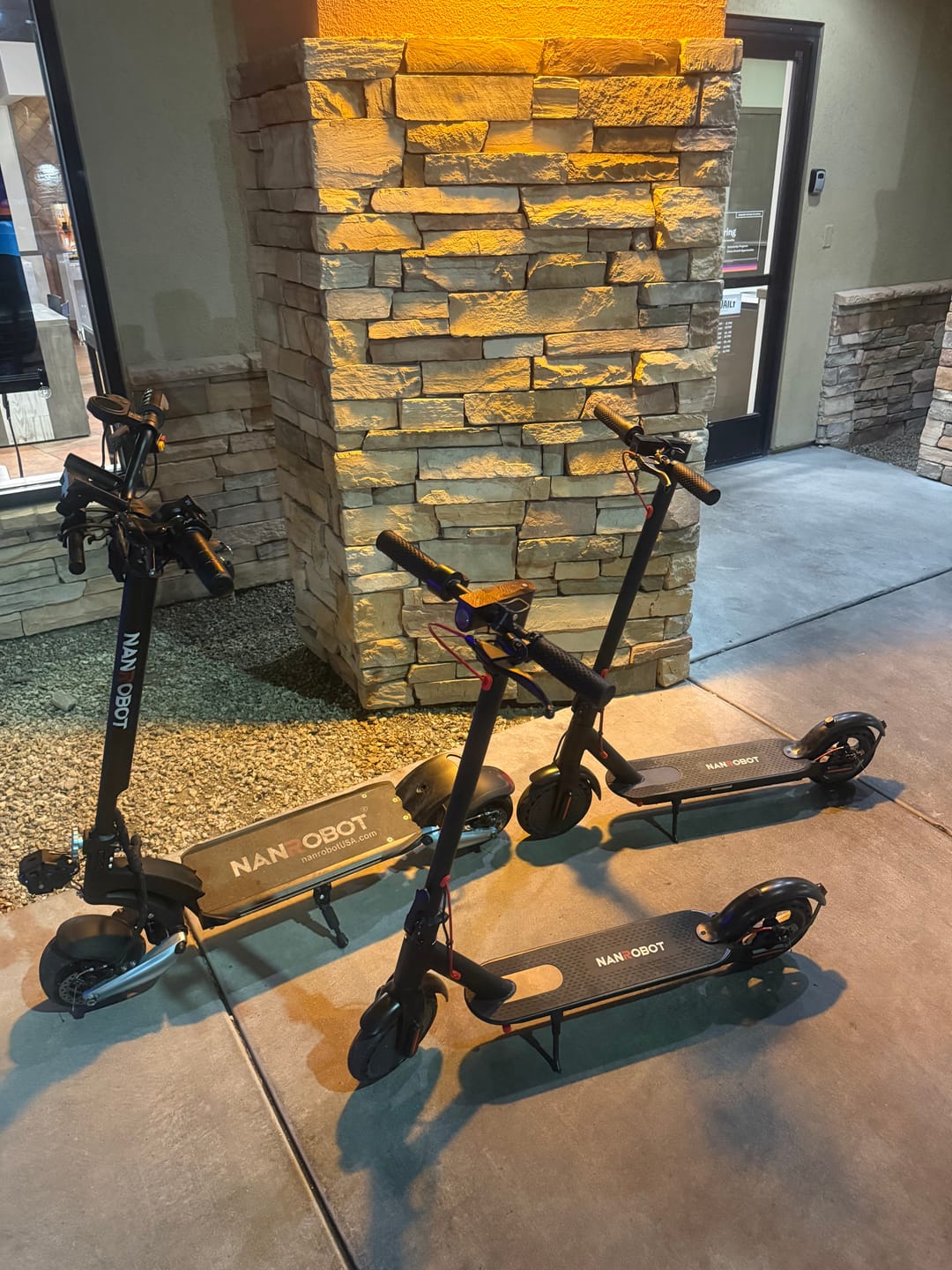 Customer photo review of NANROBOT H1