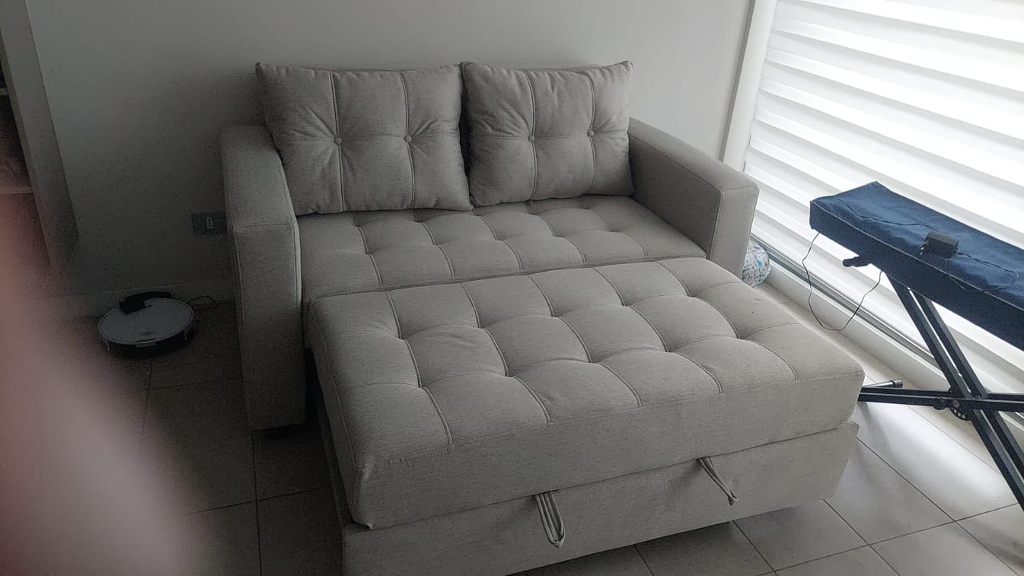 Customer photo review of Sofá Cama Versalles