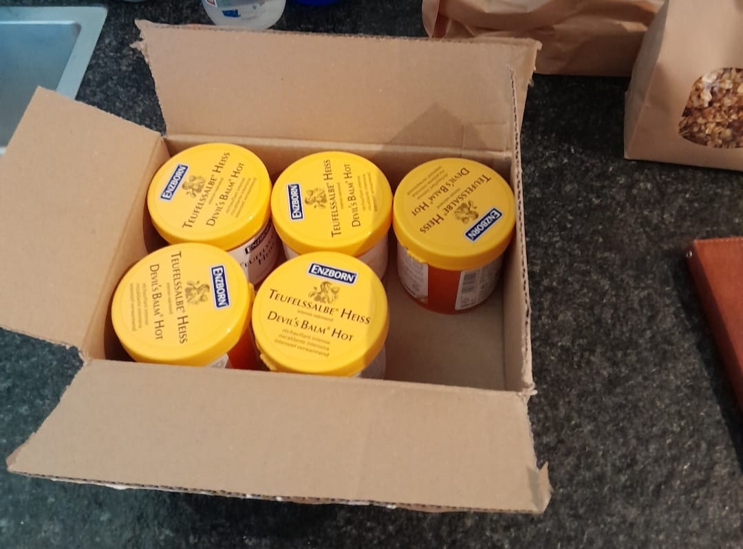Customer photo review of ENZBORN Teufelssalbe Heiss 200 ml Dose