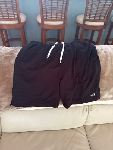 Customer photo review of CORSA COURT SHORTS